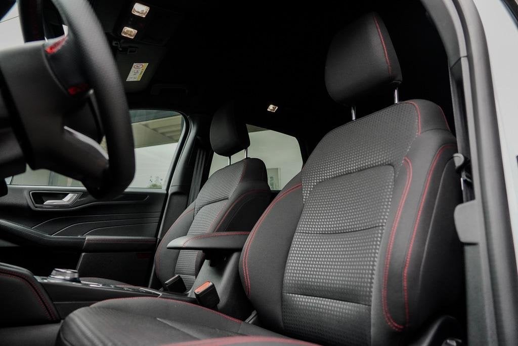 Ford Kuga 2.5 PHEV ST-Line / Elek Klep / Trekhaak / Winter P, Auto's, Ford, Gebruikt, 4 cilinders, Wit, Plug-in hybride