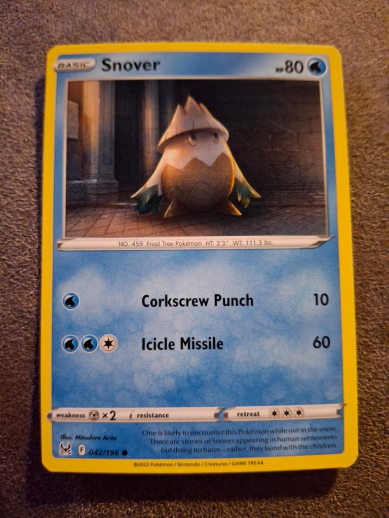 Pokémon Kaart Snover 042/196 Basic HP80, Ophalen of Verzenden, Zo goed als nieuw, Losse kaart