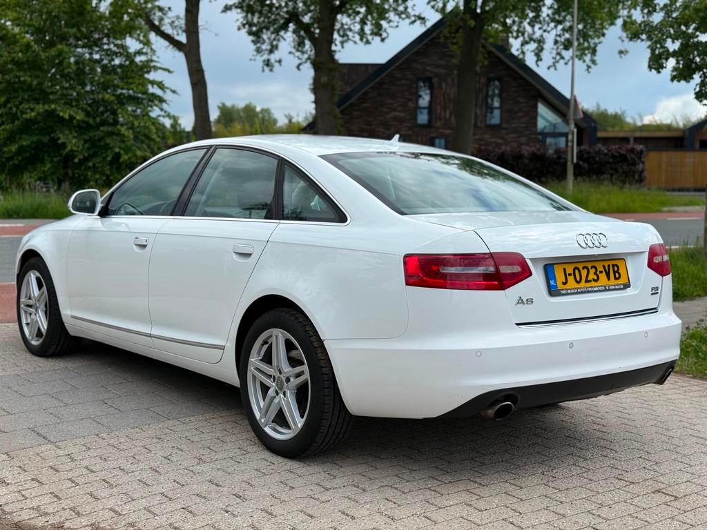 Audi A6 Limousine 2.8 FSI quattro Pro Line S Automaat PDC, Auto's, Automaat, Euro 5, Gebruikt, 1670 kg