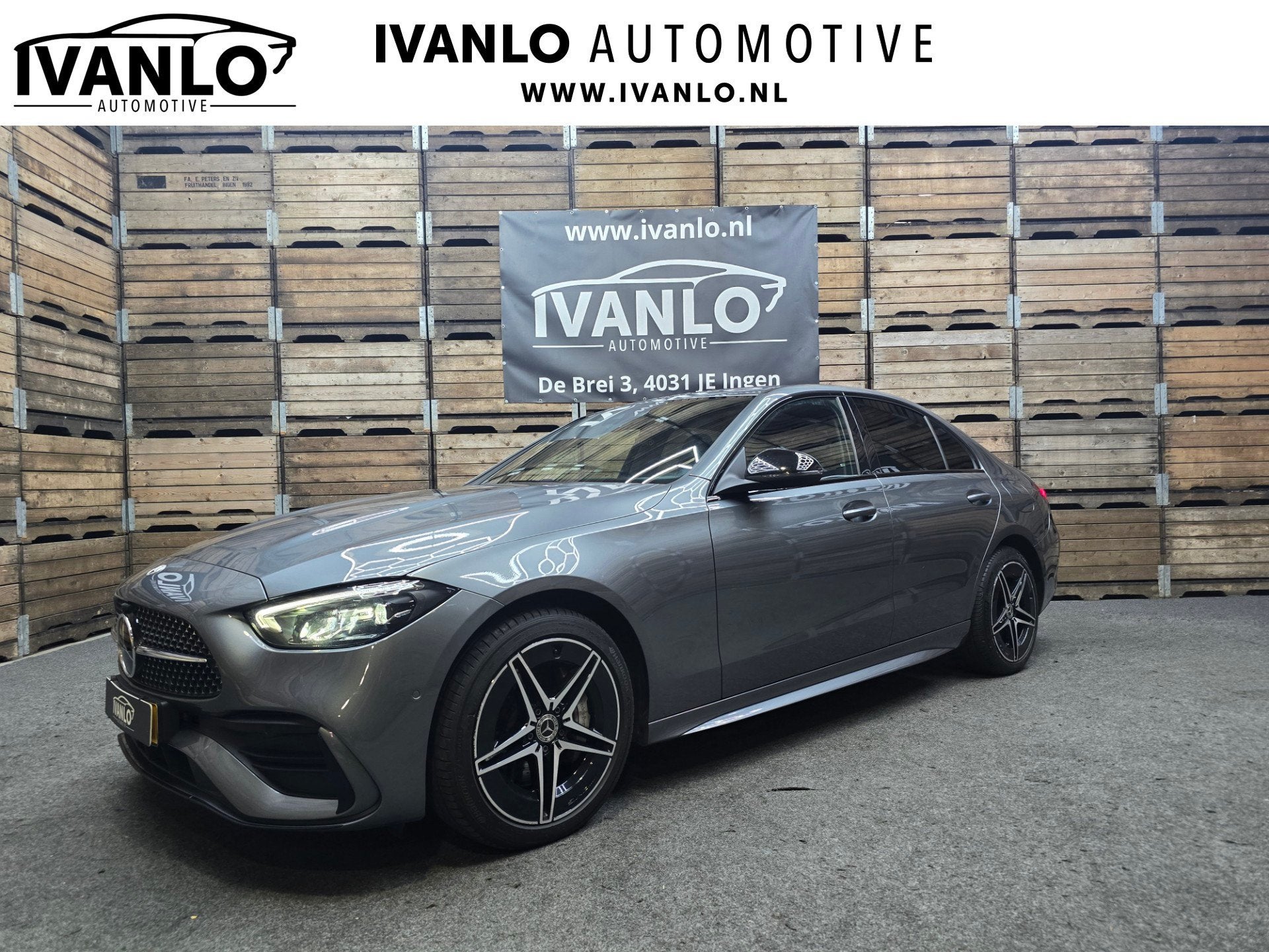 Mercedes-Benz C-klasse 300 e AMG Line PHEV Leder LED Camera, Auto's, Automaat, Dealer onderhouden, Achterwielaandrijving, 4 cilinders