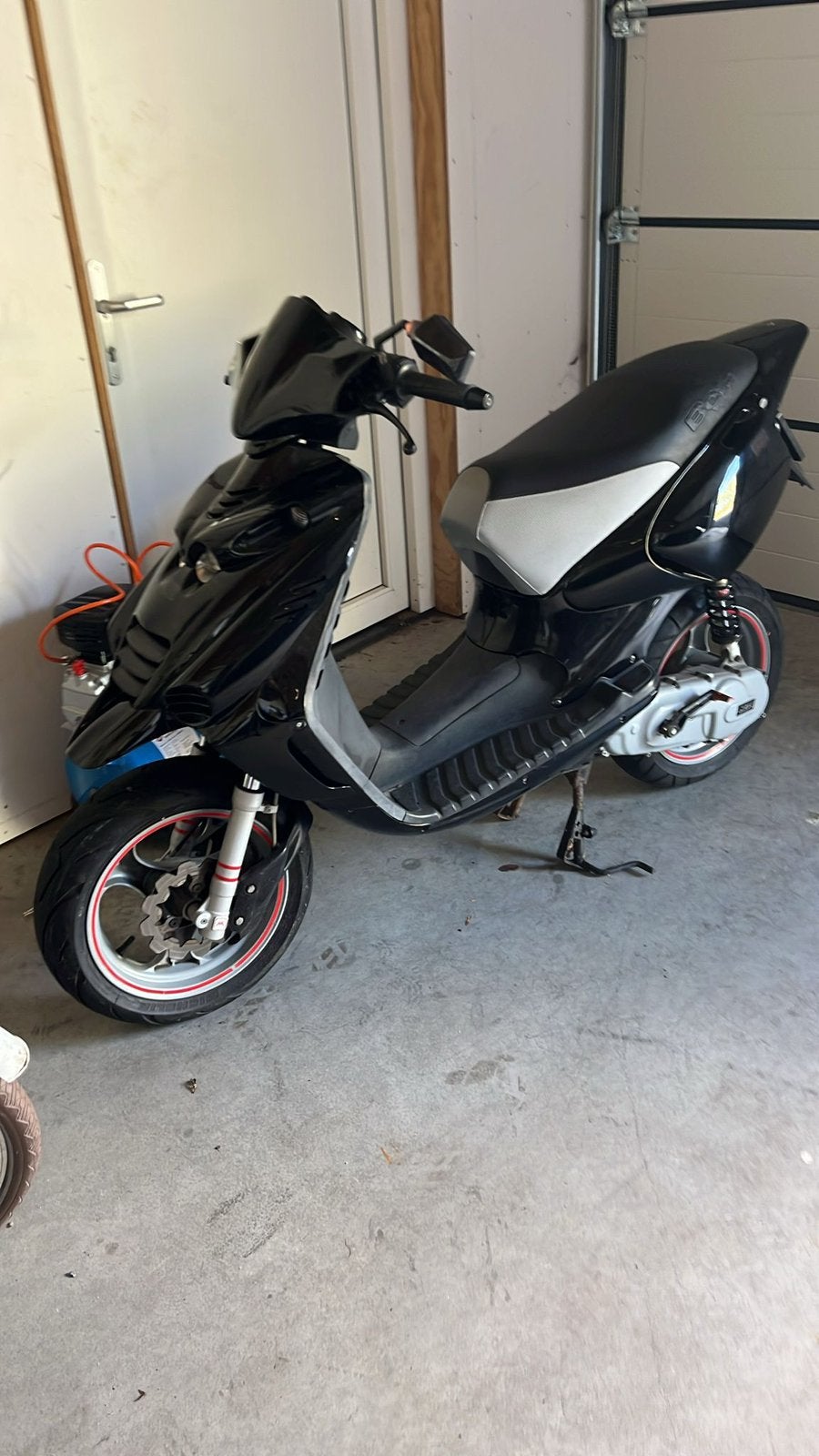 Beta ark 50cc standaard minarelli, Ophalen, Zo goed als nieuw