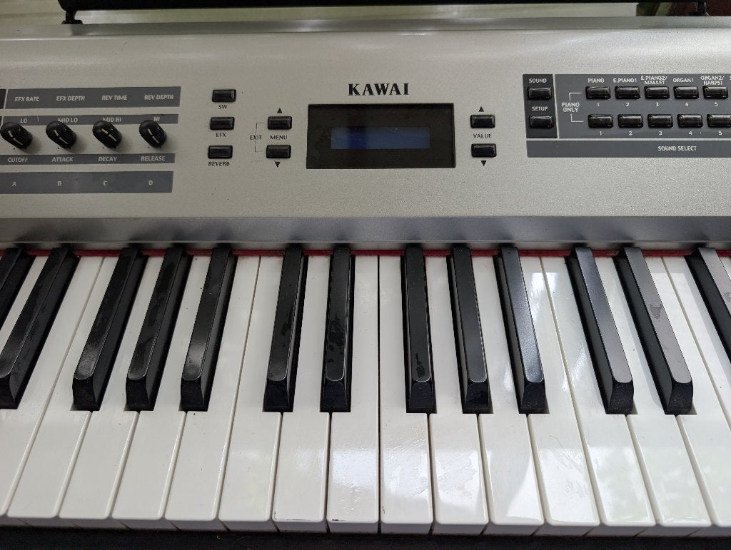 Kawai MP4 stage piano met tas, standaard en pedalen, Gebruikt, 88 toetsen, Aanslaggevoelig, Ophalen