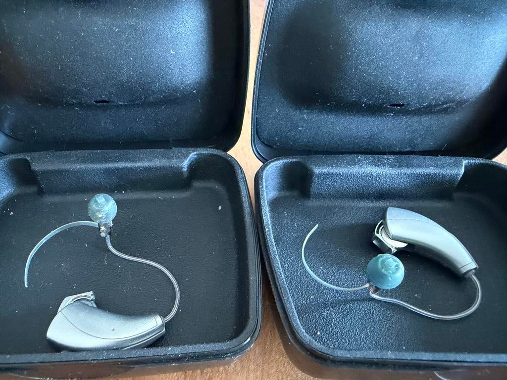 Te koop: 2 Starkey Livio 1000 hoortoestellen, Ophalen of Verzenden, Gebruikt