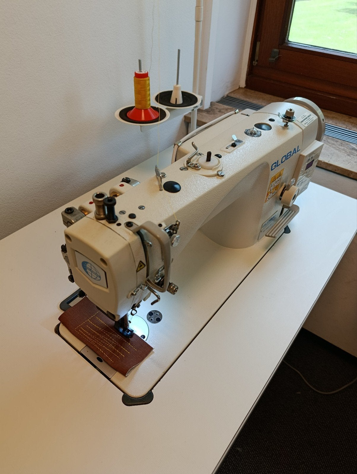 Industriële Naaimachine Global 3 Voudig transport €1250, Ophalen, Naaimachine, Overige merken