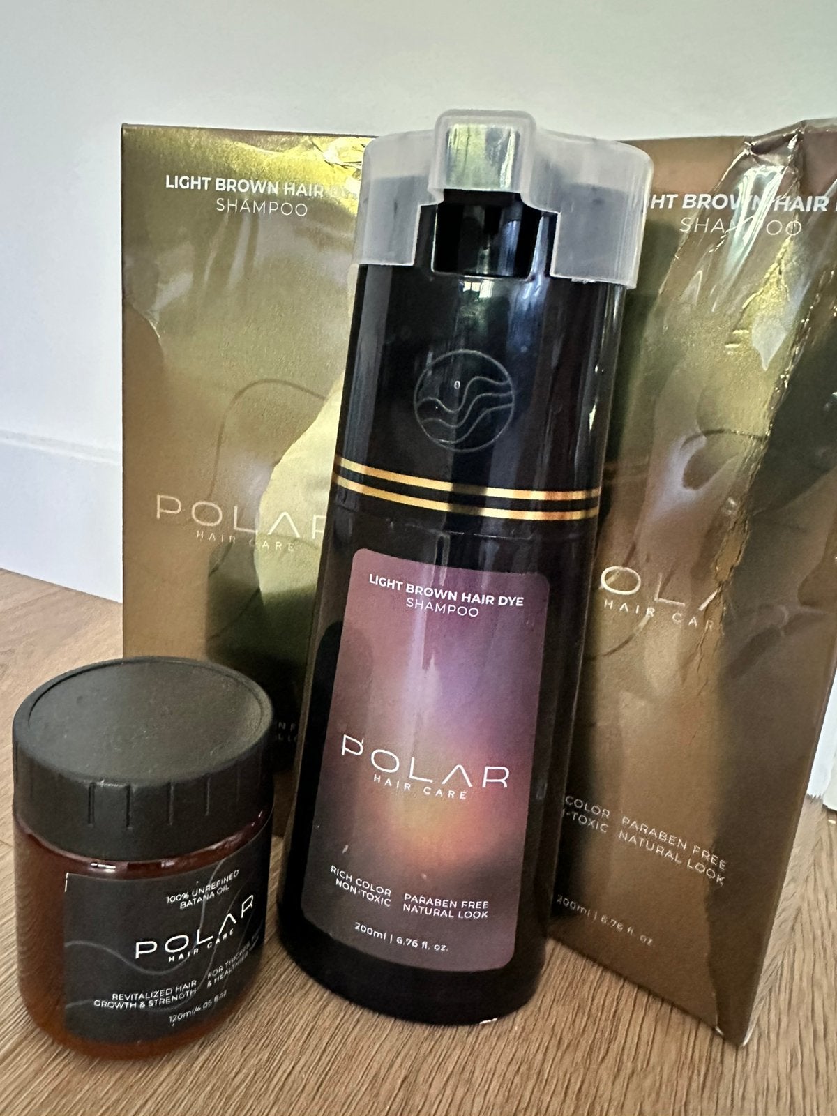 Polar Hair Care Light Brown Hair Dye Shampoo – 2 ongeopend, Ophalen, Zo goed als nieuw, Bad & Douche