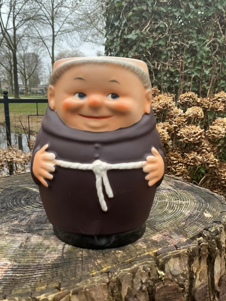 Goebel ❤️ Monnik Bierpul T.74/1, Verzamelen, Ophalen of Verzenden, Zo goed als nieuw, Hummel
