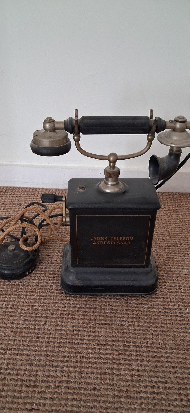 Jydsk telefoon, Ophalen