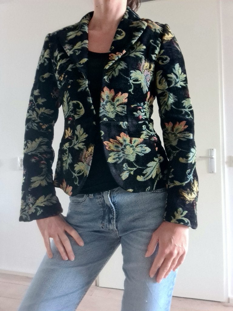 Dikke blazer/jasje v/d H&M mt 34, H&M, Overige kleuren, Ophalen of Verzenden, Zo goed als nieuw