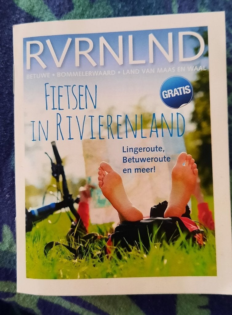 boekje fietsen in rivierenland - 19 mooie fietstochten, Overige merken, Fiets- of Wandelgids, Nieuw, Ophalen of Verzenden