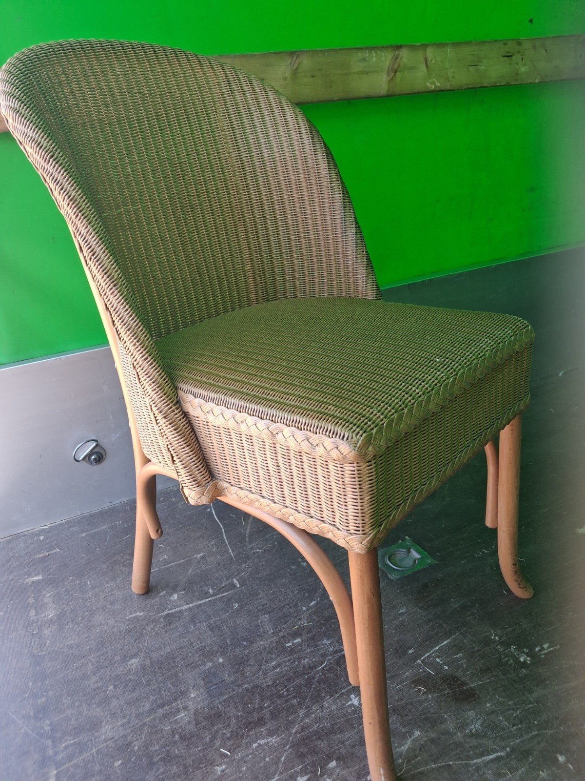 4 prachtige handgemaakte engelse rieten stoelen, Huis en Inrichting, Ophalen, Zo goed als nieuw, Bruin, Vier