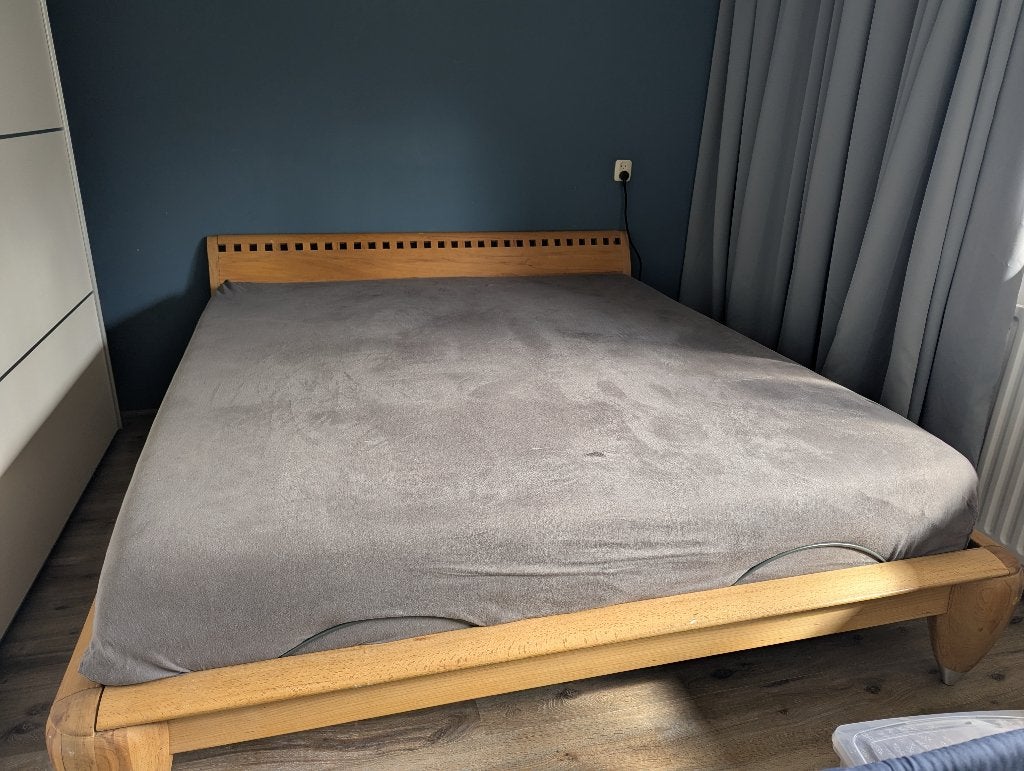 verstelbaar 2 persoonsbed (180cm bij 200cm), Huis en Inrichting, Verstelbaar, Tweepersoons, Ophalen of Verzenden, Zo goed als nieuw