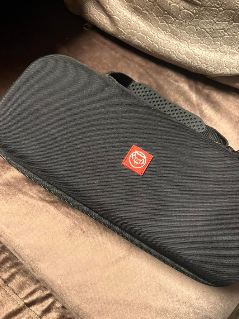 PlayStation portable, Ophalen of Verzenden, Zo goed als nieuw, Overige modellen, Overige controllers