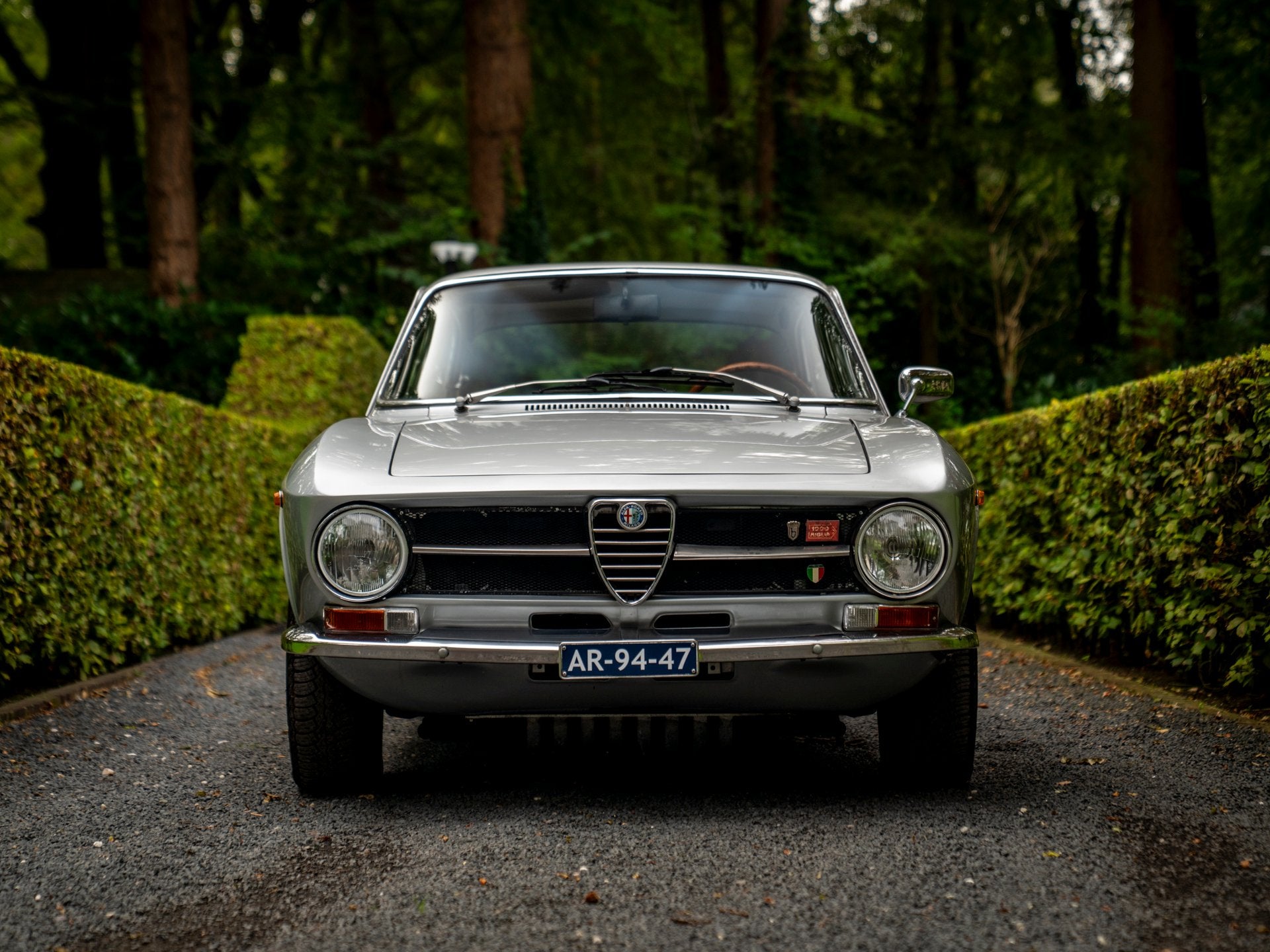 Alfa Romeo GT 1300 Junior (bj 1972), 970 kg, Gebruikt, Zwart, 4 cilinders