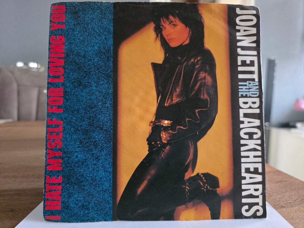 7" Single Joan Jett & The Blackhearts - I Hate Myself for Lo, Gebruikt, 7 inch, Ophalen of Verzenden, Pop