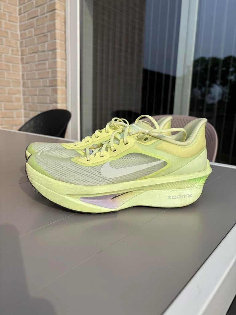 Nike Zoom FLY 6 Nieuw! - Maat 40, Sport en Fitness, Loopsport en Atletiek, Ophalen of Verzenden, Zo goed als nieuw, Hardloopschoenen