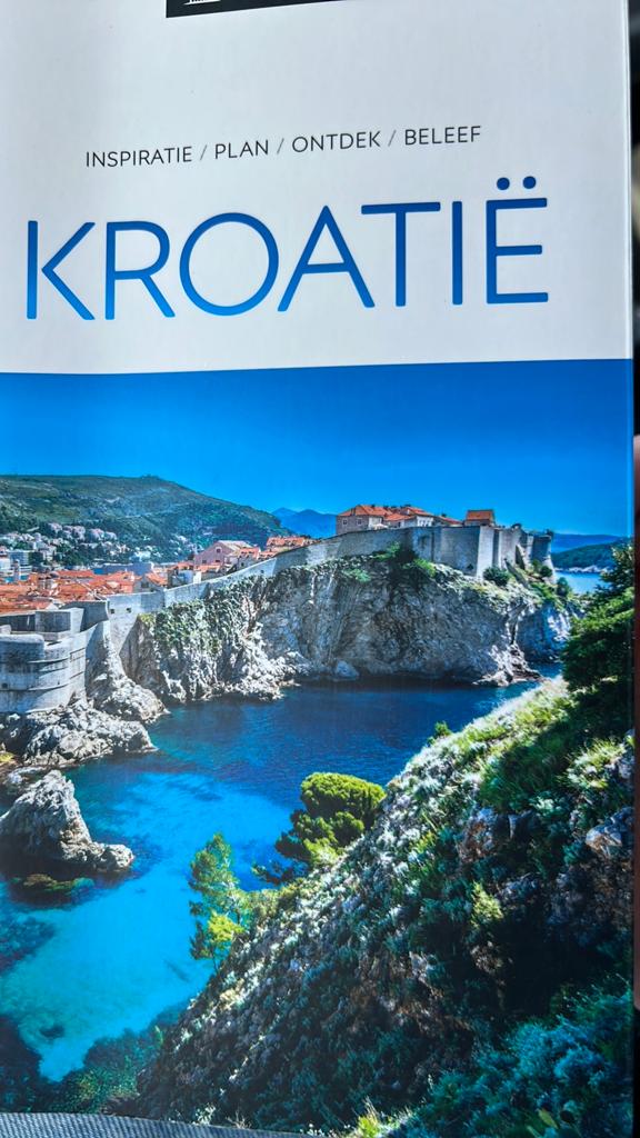 Capitool - Kroatië reisgids new, Capitool, Europa, Ophalen of Verzenden, Zo goed als nieuw