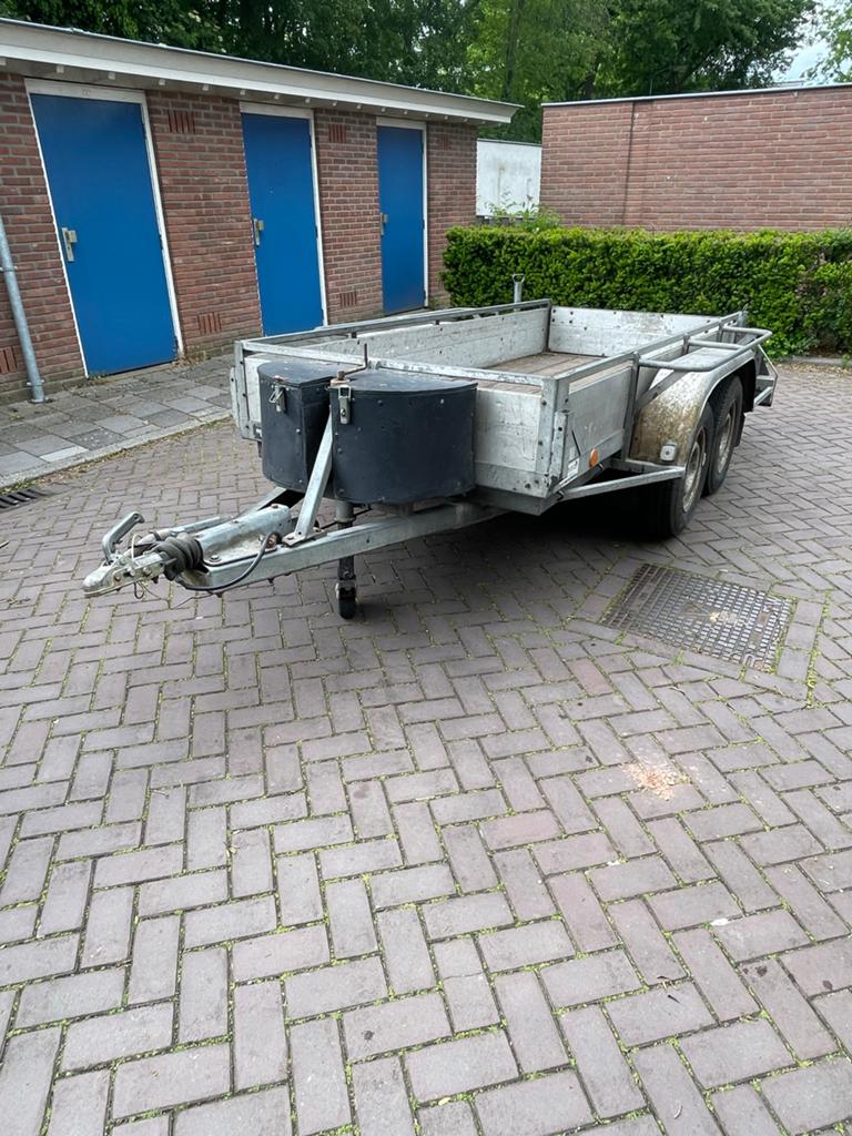 Dieplader machinetransporter met rijplaten en 2000kg laadver, Ophalen, Gebruikt