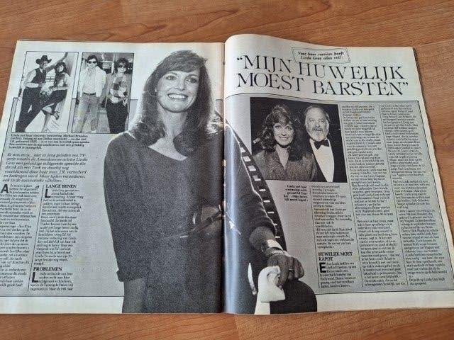 Kwik 1985 Linda Gray Dallas Farrah Fawcett Elton John Lennon, Boeken, Ophalen of Verzenden, Gelezen, Overige typen