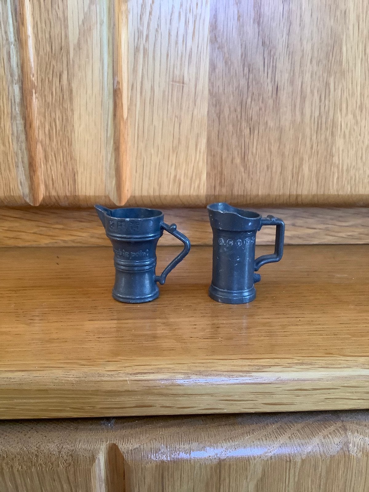 2 tinnen bekertjes,4,5 cm vintage, Antiek en Kunst, Antiek | Tin, Ophalen of Verzenden