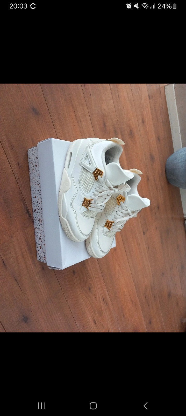 Nike Air Jordan 4 Retro 'Metallic Gold' (GS) - Maat 38.5, Kleding | Dames, Schoenen, Wit, Nike Jordan, Ophalen of Verzenden, Sneakers of Gympen