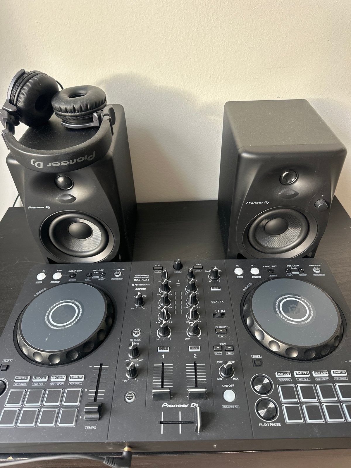 Pioneer DJ DDJ-FLX4 DJ-set met headphones & speakers, Ophalen of Verzenden, Zo goed als nieuw, Dj-set, Pioneer