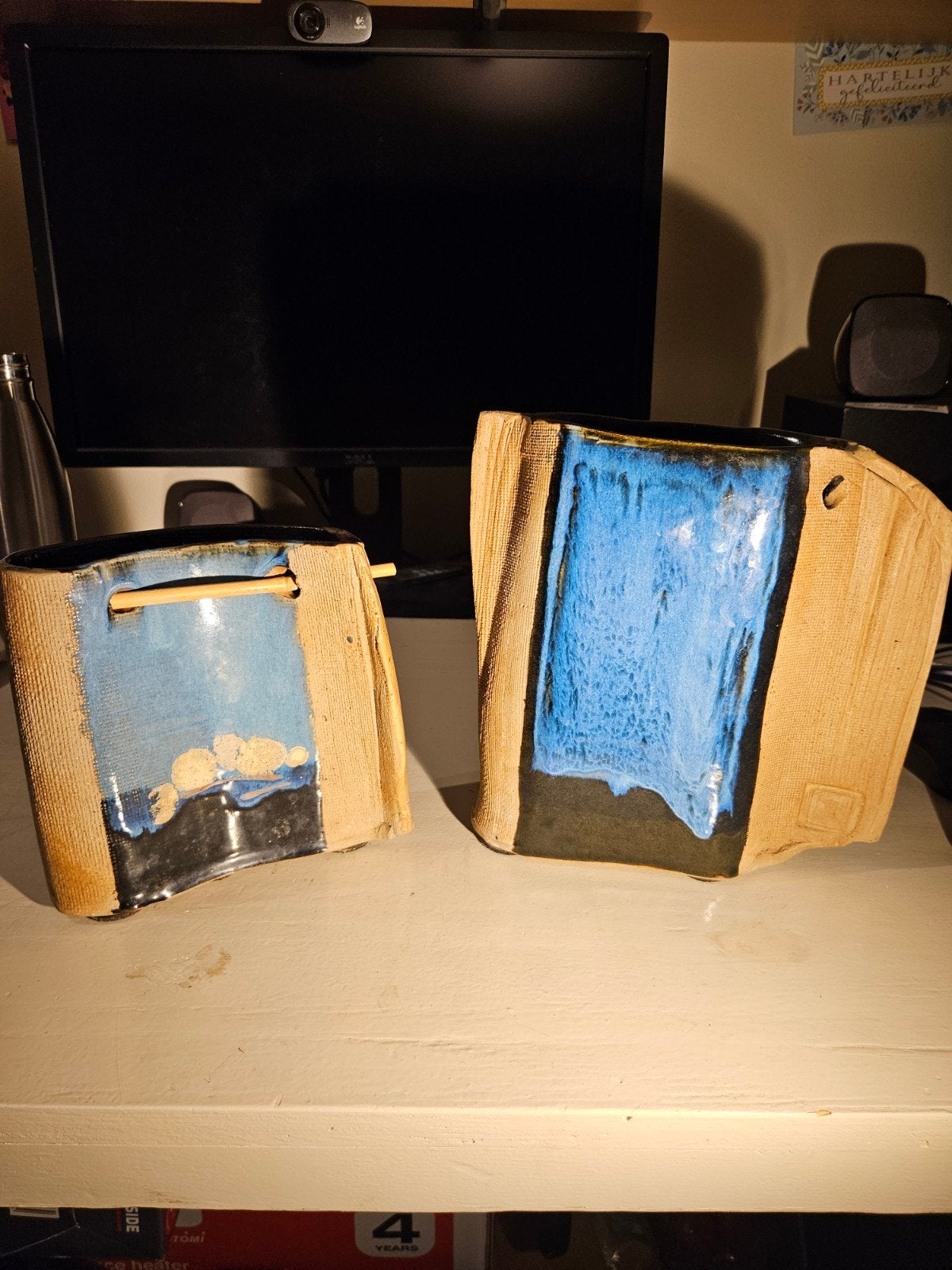 Twee handgemaakte potten van klei, Antiek en Kunst, Ophalen of Verzenden