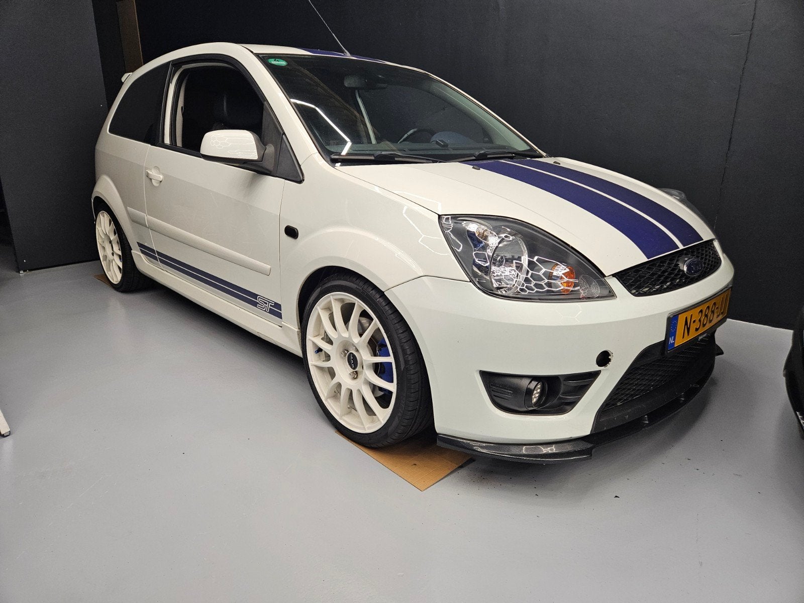 Ford fiesta ST150 / Liefhebbers auto / Goed onderhouden, Auto's, Voorwielaandrijving, Dealer onderhouden, 4 cilinders, Automatische klimaatregeling