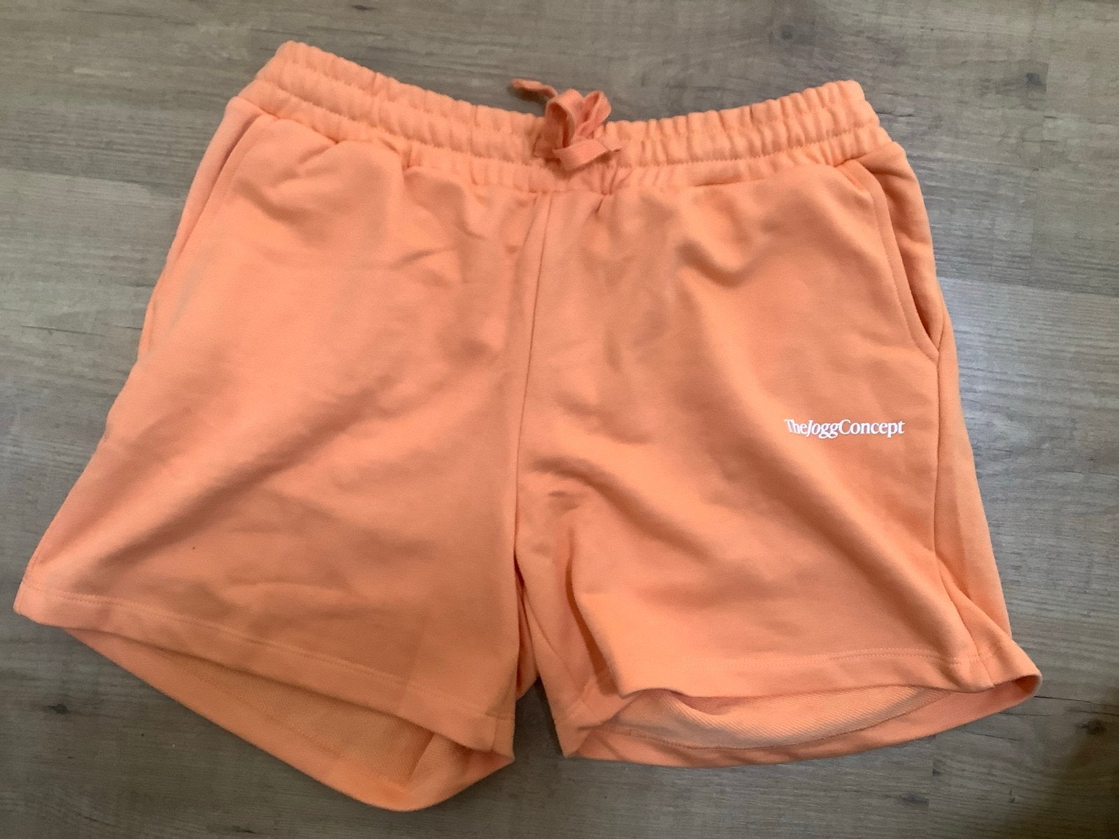 Nieuwe The Jogg Concept Saki short tangerine (oranje), Kleding | Dames, Kort, Maat 42/44 (L), Nieuw, Oranje