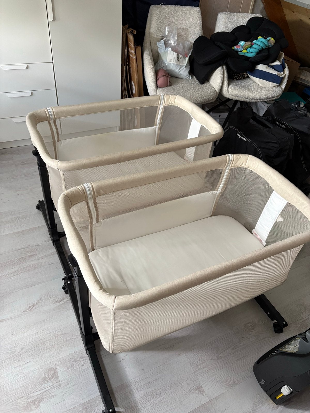 2x Mama Loes Co-sleeper - Kort gebruikt, z.g.a.n., Kinderen en Baby's, Ophalen, Zo goed als nieuw, Wieg