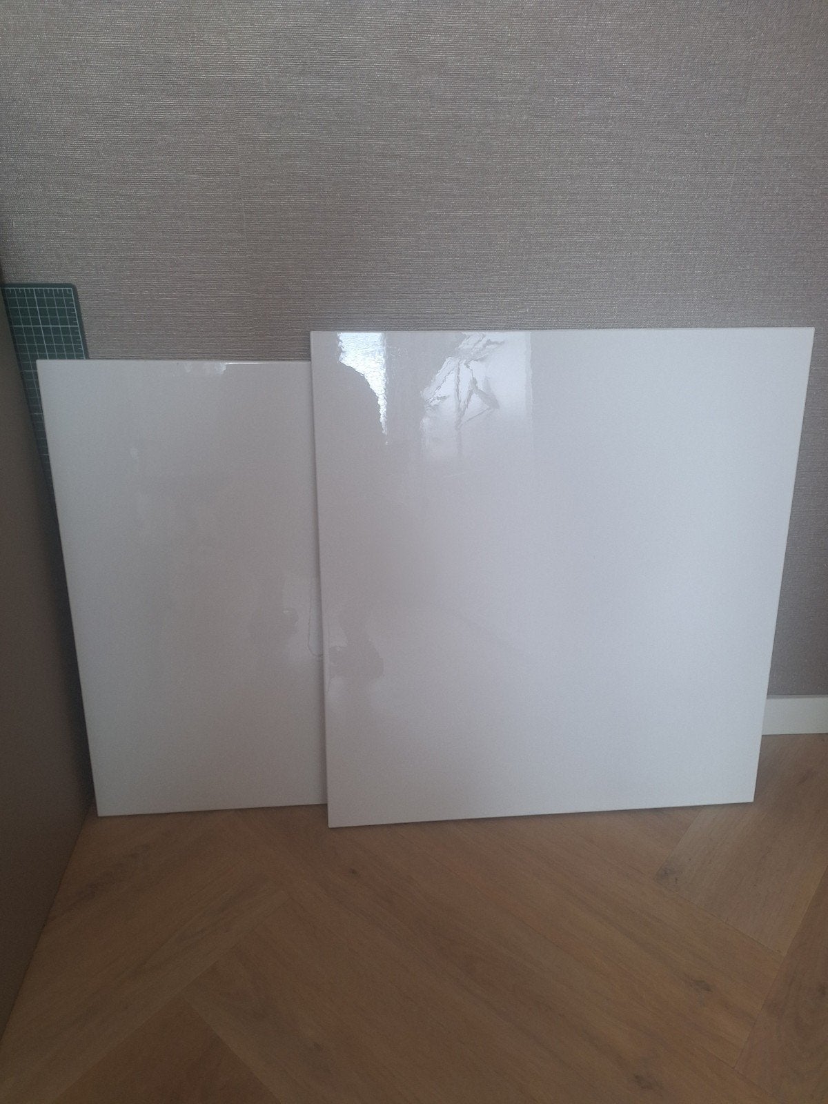 2  besta selsviken kastdeur hoogglans wit, Ophalen, Overige materialen, Gebruikt, 50 tot 100 cm