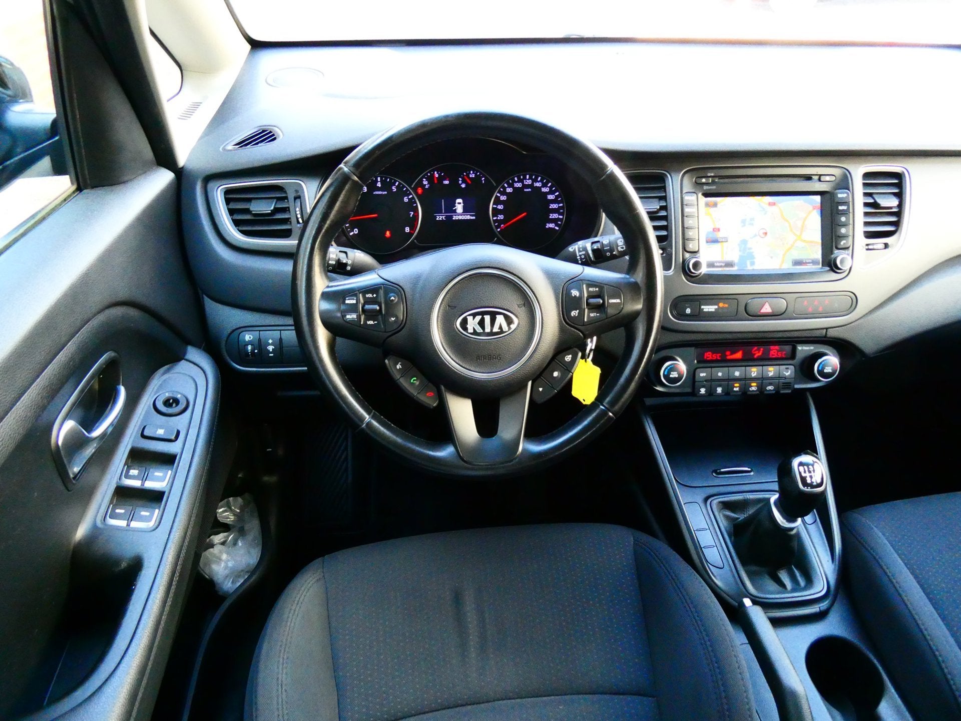Kia Carens 1.6 GDi 135pk 7-Persoons 2e eig. Clima Cruise Nav, Auto's, Voorwielaandrijving, Euro 5, Gebruikt, 1591 cc