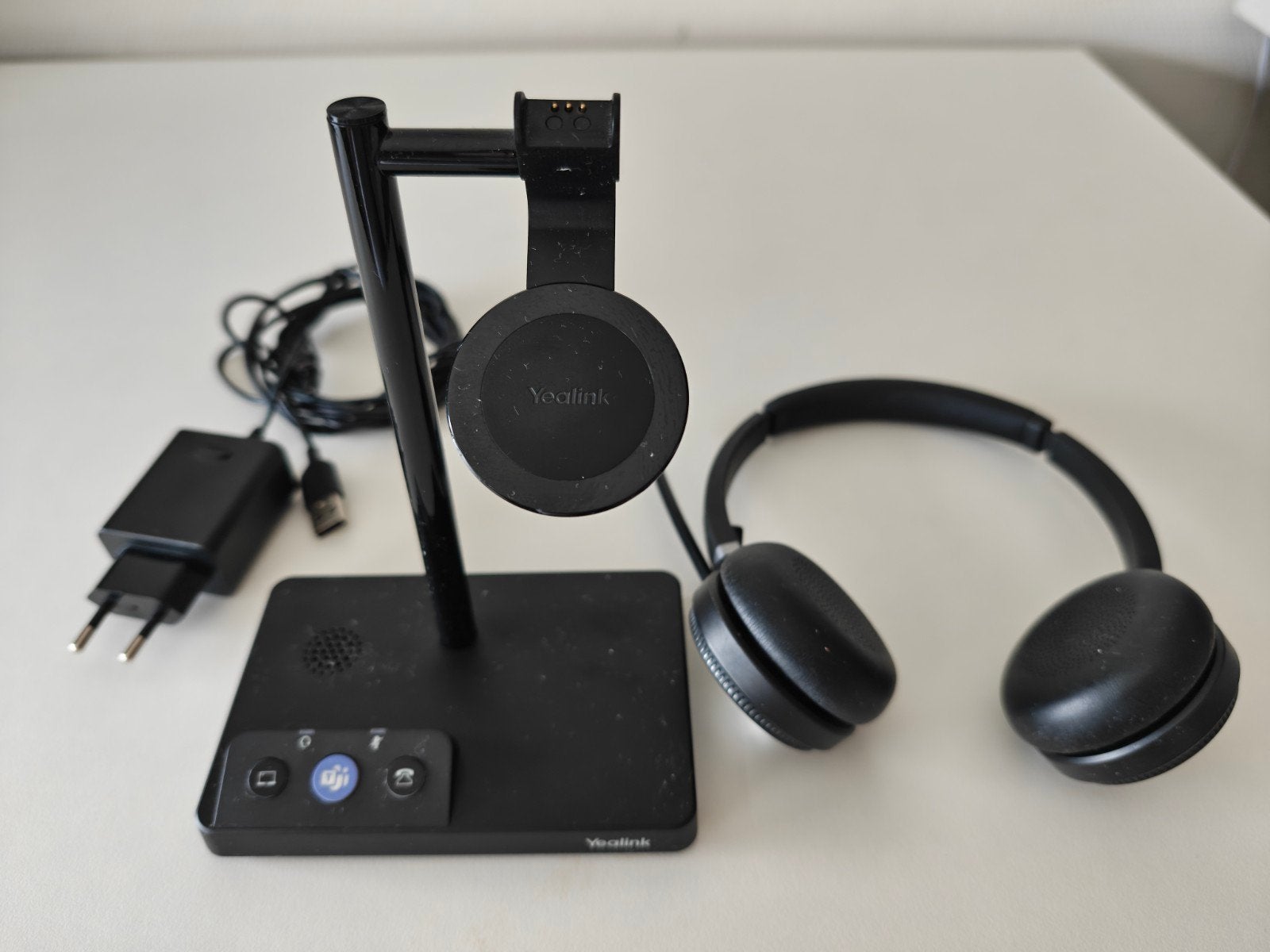 Yealink WH62 Dual DECT Draadloze Headset. 1x MS Teams, 1x UC, Computers en Software, On-ear, Ophalen of Verzenden, Zo goed als nieuw