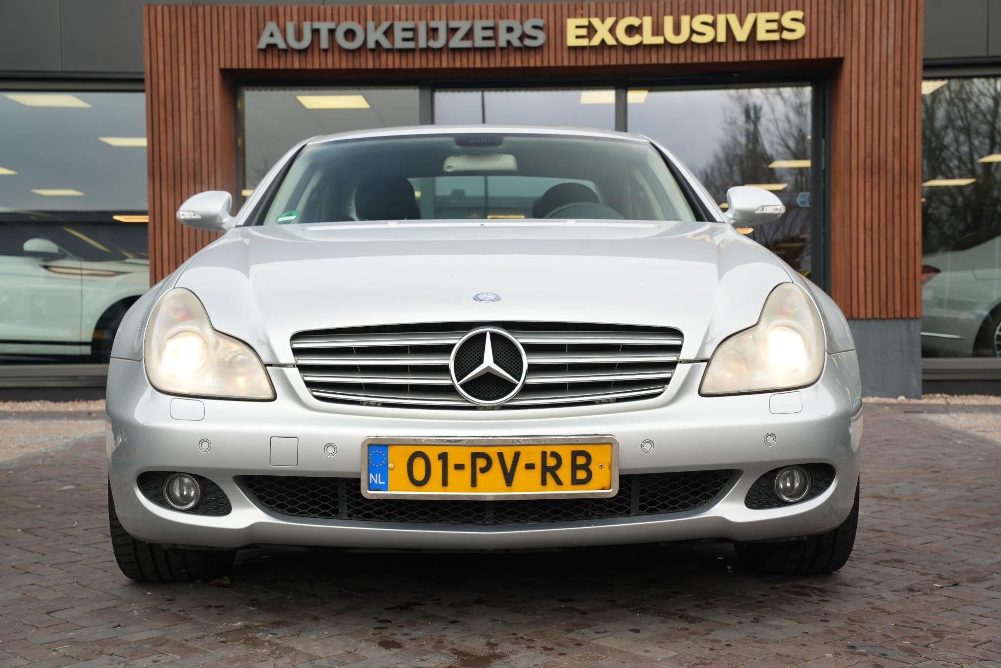 Mercedes-Benz CLS-klasse 350 Navigatie Climate Control Cruis, Auto's, Automaat, Achterwielaandrijving, Gebruikt, Zwart
