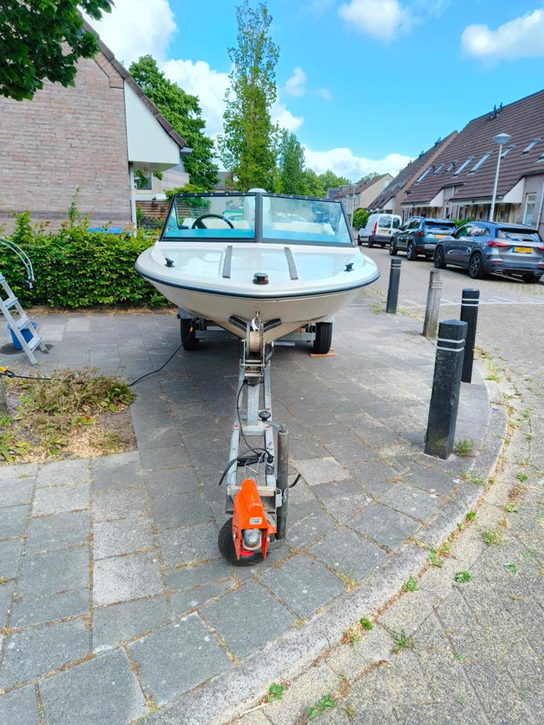 Speedboot met buitenboordmotor 60 pk Suzuki, Watersport en Boten, Ophalen, Zo goed als nieuw