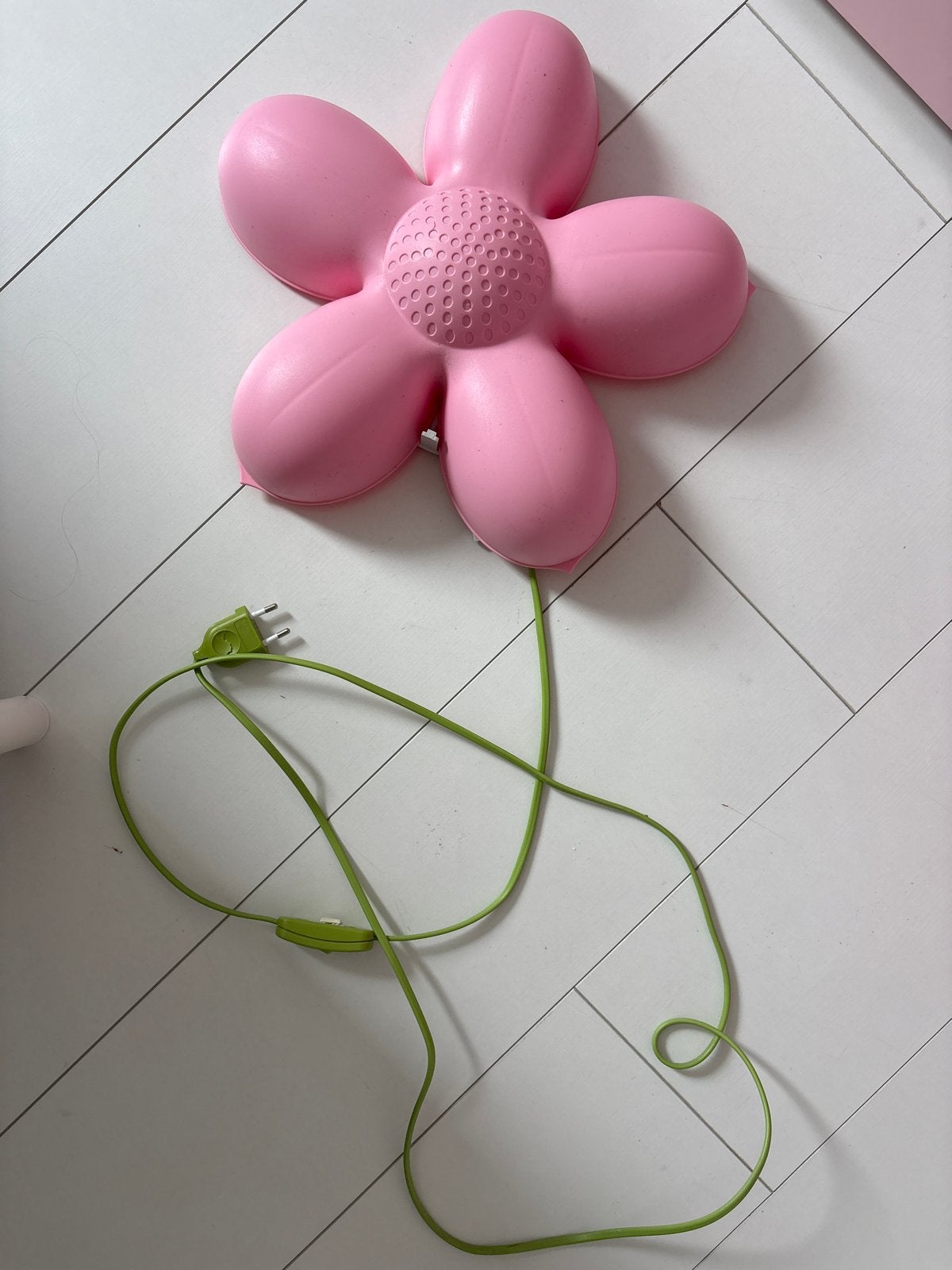 Roze bloem wandlamp voor kinderkamer, Gebruikt, Kunststof, Roze, Ophalen