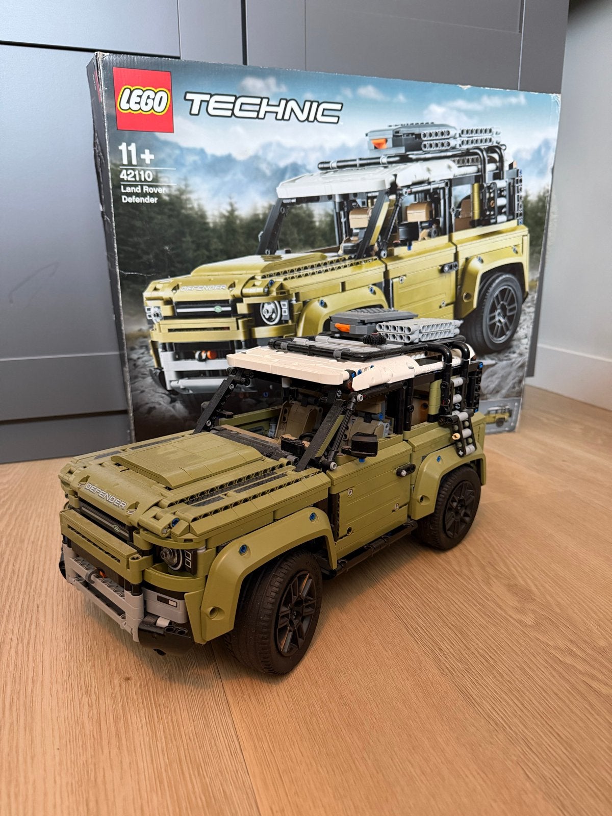LEGO Technic 42110 Land Rover Defender, Ophalen of Verzenden, Zo goed als nieuw, Overige merken