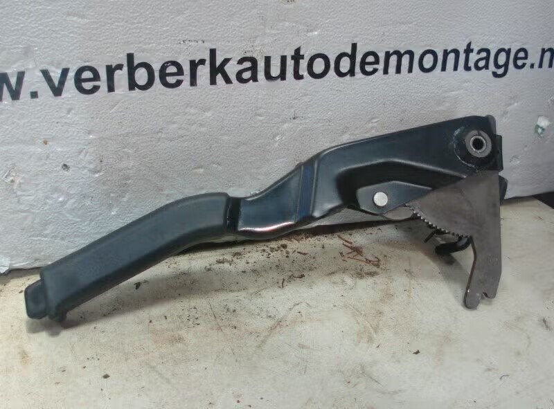 HANDREMHENDEL Volvo 960 I Estate (01-1990/01-1997), Gebruikt, Info@volvocars.com, Ophalen of Verzenden, Volvo