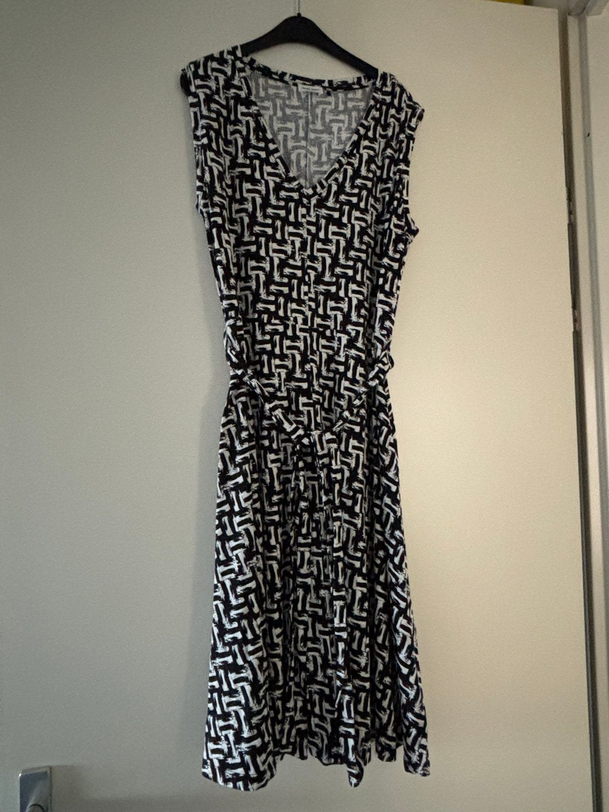 Gerry Weber - jurk zwart-wit patroon - maat 42, Verzenden, Zwart, Maat 42/44 (L), Zo goed als nieuw
