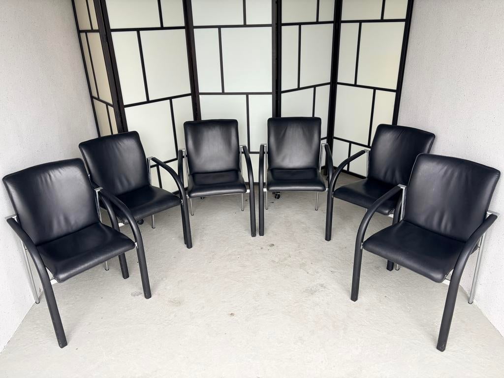 6 Leolux Cimaronne eetkamerstoelen, Huis en Inrichting, Ophalen of Verzenden, Zo goed als nieuw, Zwart