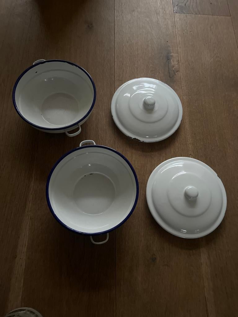 2 Emaille schalen met deksel - ideaal voor salades, Ophalen of Verzenden