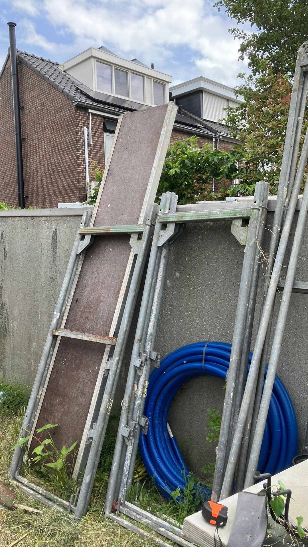 Layher  blits steiger, Doe-het-zelf en Verbouw, Steigers, Ophalen of Verzenden, Zo goed als nieuw, Gevelsteiger, 2 tot 5 meter