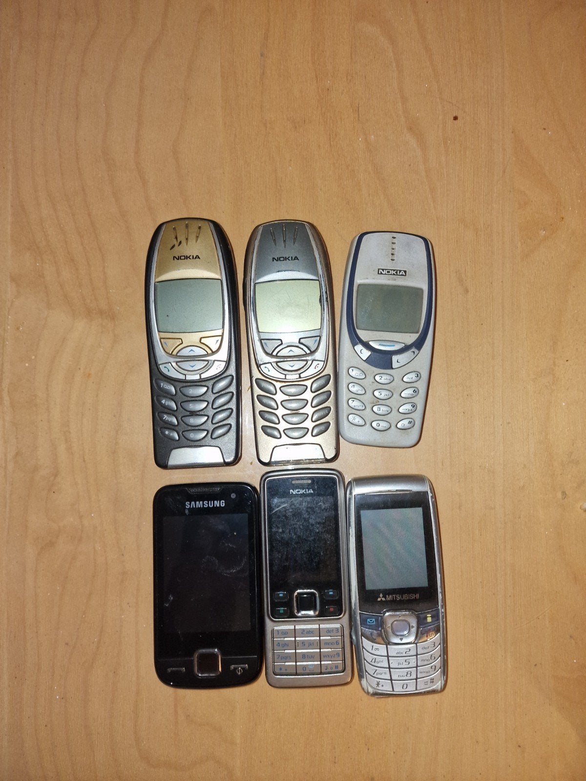 Nokia 3310 / 3330 - Klassieke Mobiele Telefoons (6 stuks), Telecommunicatie, Mobiele telefoons | Nokia, Gebruikt, Geen camera
