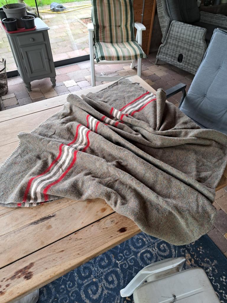 Vintage deken, Huis en Inrichting, Woonaccessoires | Plaids en Woondekens, Ophalen of Verzenden, Gebruikt