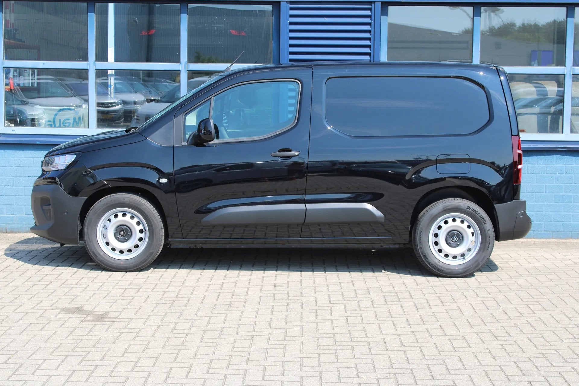 Citroën E-Berlingo 50 kWh (bj 2026, automaat), 136 pk, Overige carrosserieën, Zwart, Origineel Nederlands