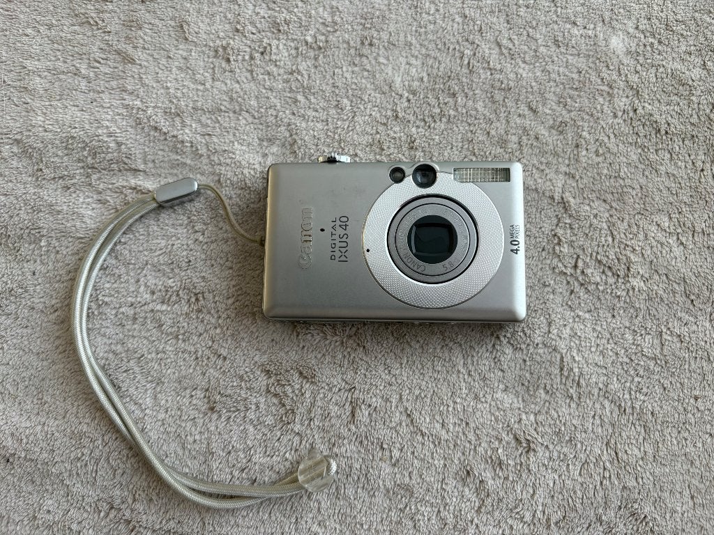 Canon Digital IXUS 40 Compactcamera met accessoires, Audio, Tv en Foto, Fotocamera's Digitaal, Canon, Ophalen of Verzenden, Zo goed als nieuw