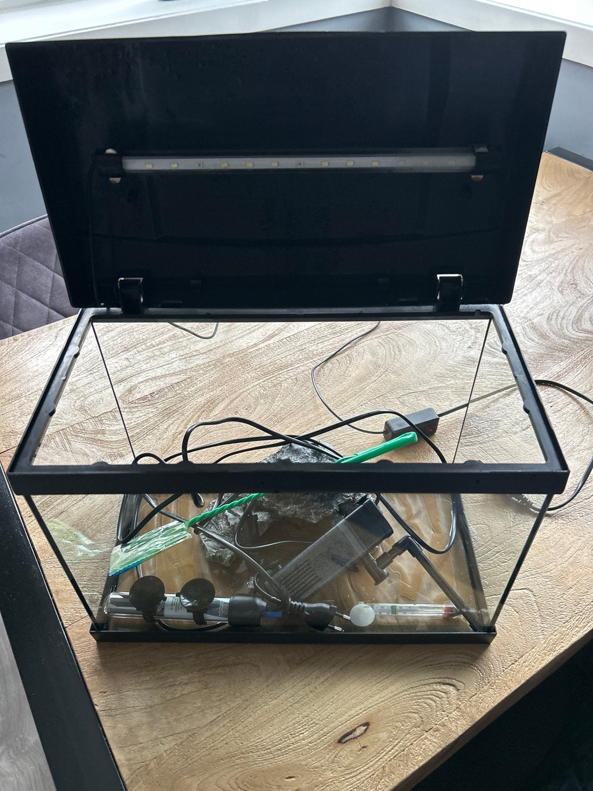 ZGAN Startersset 20 liter aquarium met toebehoren lekvrij, Dieren en Toebehoren, Overige merken, Zo goed als nieuw, Leeg aquarium
