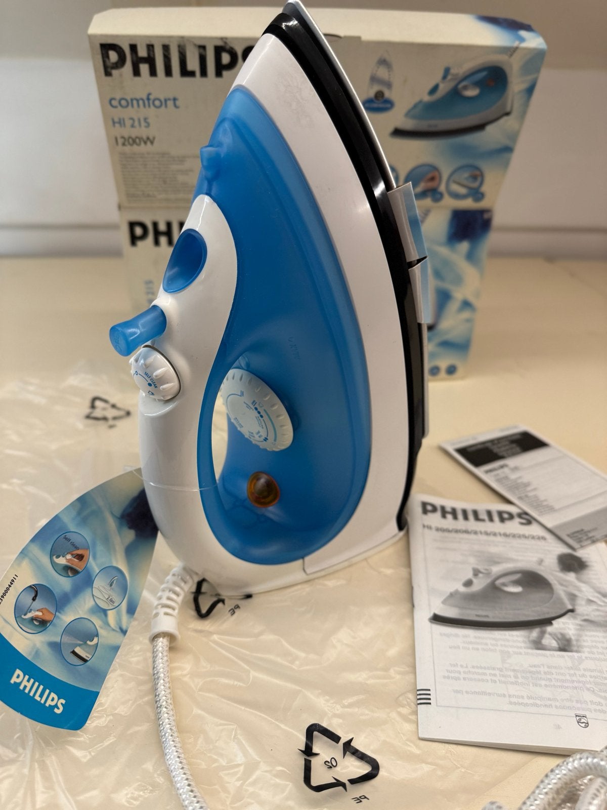 Philips Comfort HI 215 Strijkijzer nieuw, Ophalen, Nieuw, Strijkijzer met snoer