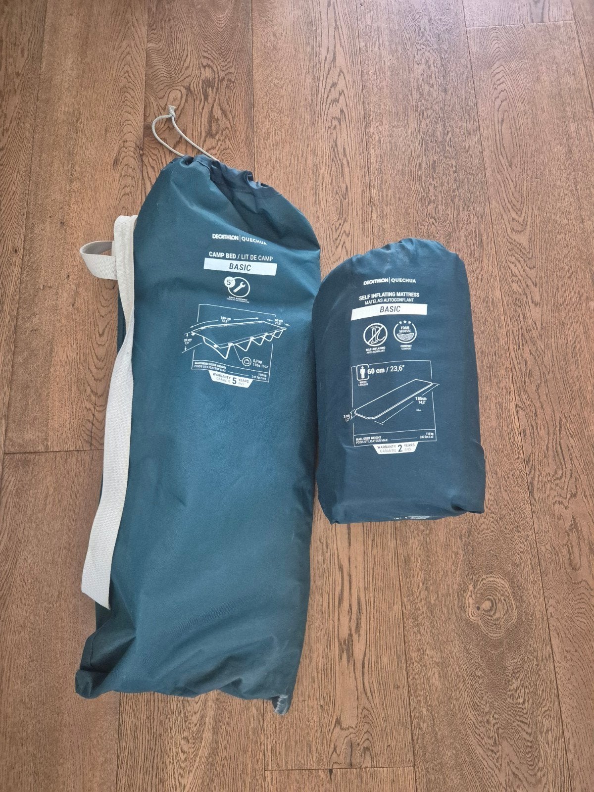 Quechua Basic opblaasbaar matras en veldbed voor 1 persoon, Ophalen of Verzenden, Zo goed als nieuw, 1-persoons