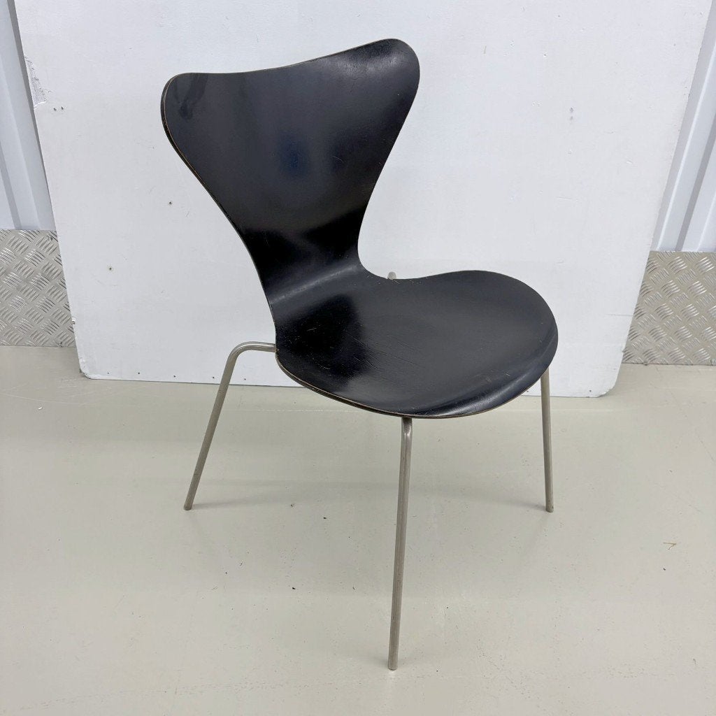 Arne Jacobsen Serie 7 3107 vlinderstoel vroege editie, Ophalen, Gebruikt, ., Zwart