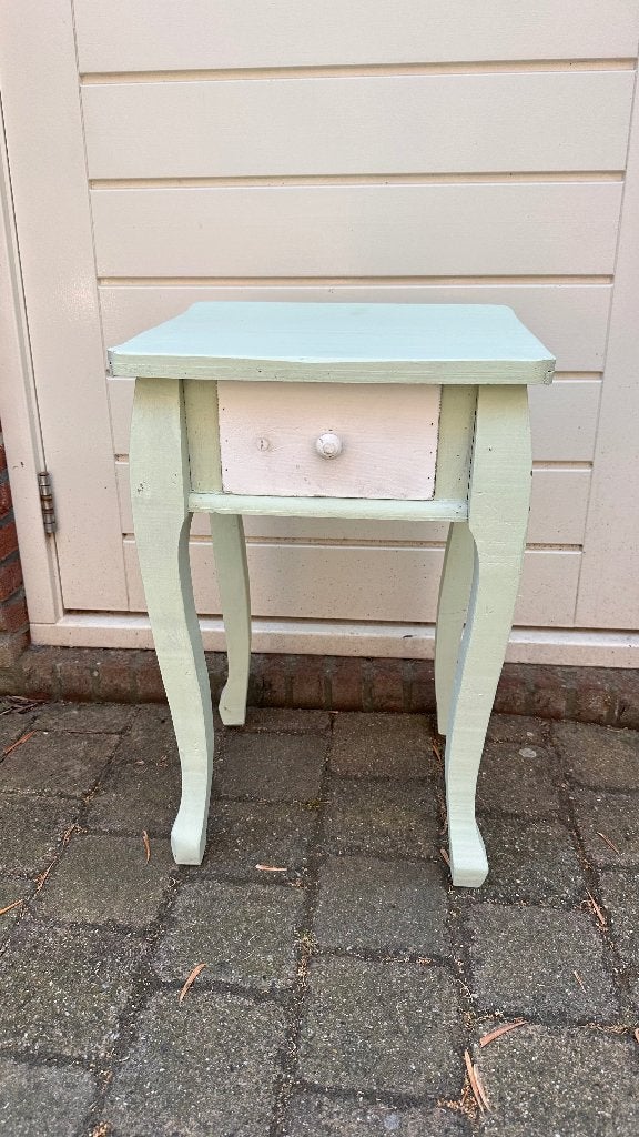 Tafeltje, nachtkastje, Antiek en Kunst, Curiosa en Brocante, Ophalen